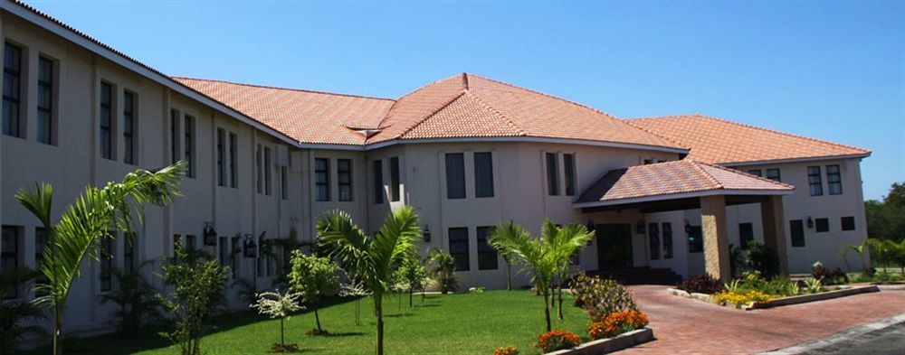 Karibu Leisure Resort Thapane ภายนอก รูปภาพ